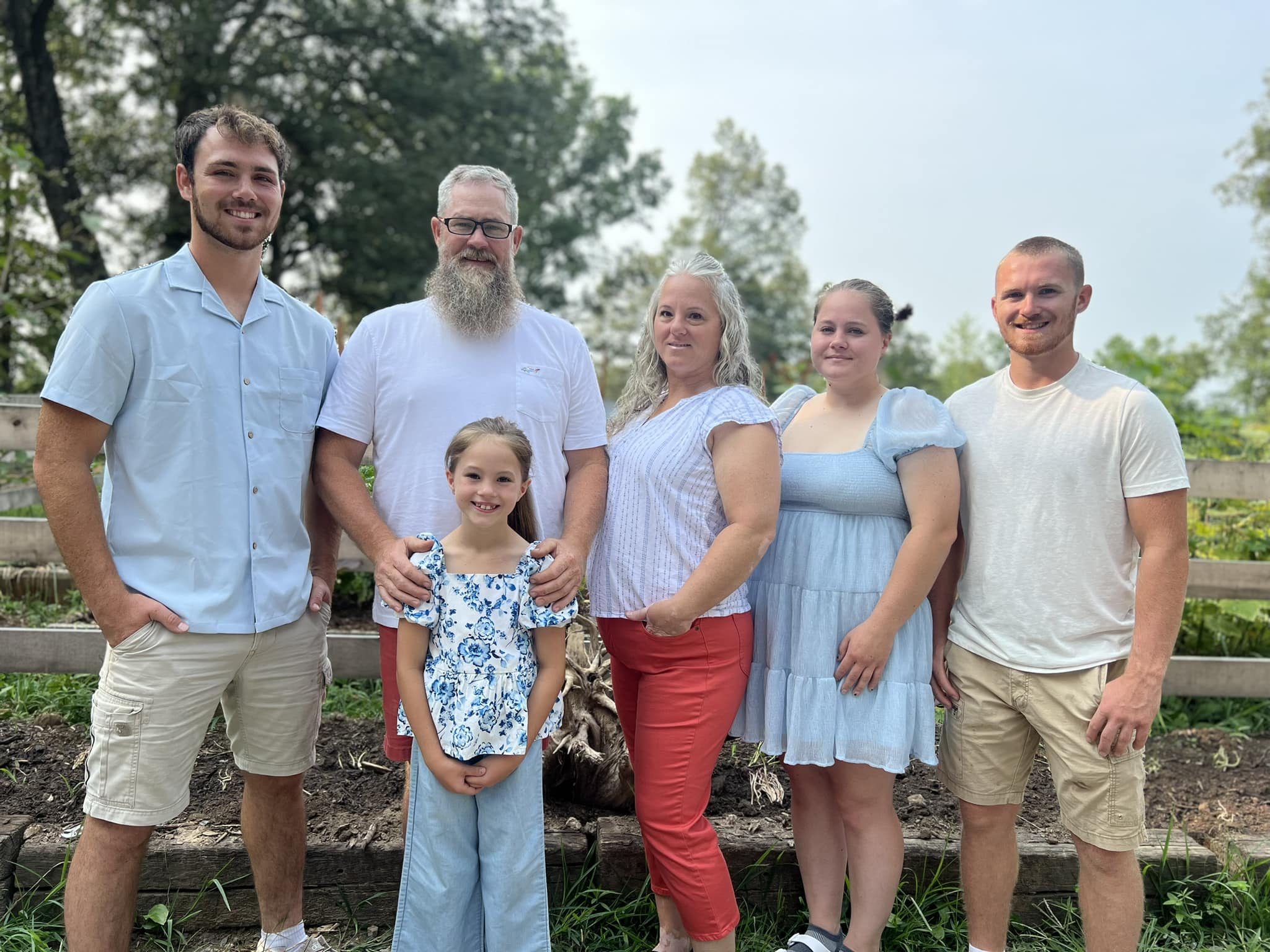 Seamless Gutter Leaf Protection